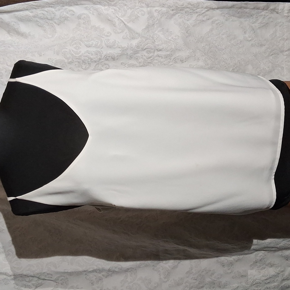 Banana Republic Strappy Sexy Top In Ecru Size Large